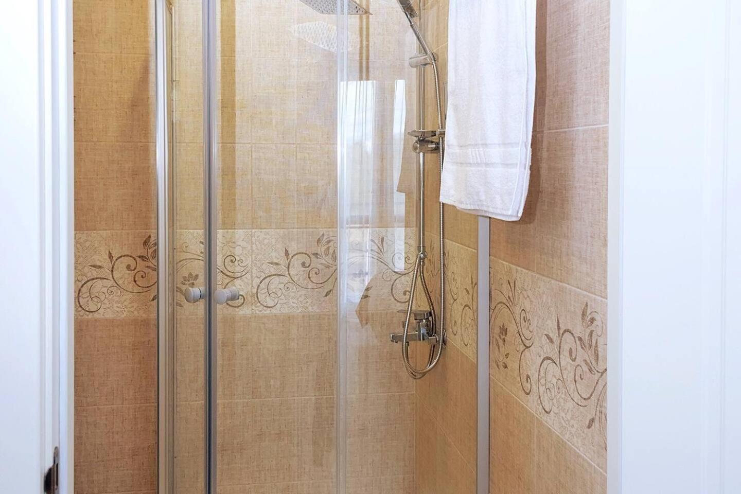 Tbilisi Mare Hotel Luaran gambar